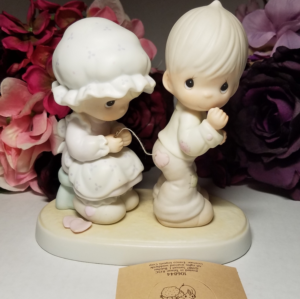Precious Moments Sew In Love 1987